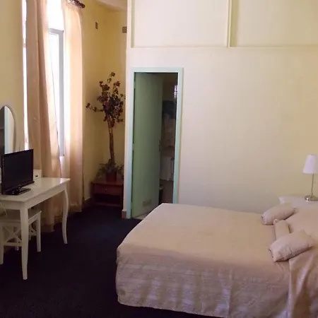 Neptune Hotel Cannes